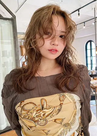 セミロング FERIA 緑地公園 ⭐️伏田愛奈⭐️のヘアスタイル