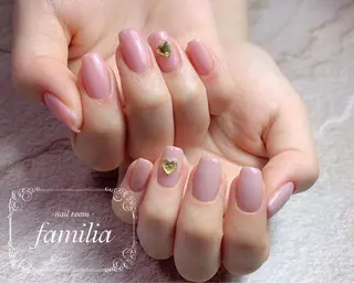 ネイル -nailroom- familiaのネイルデザイン