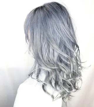 セミロング カラー 杉田 一浩のヘアスタイル