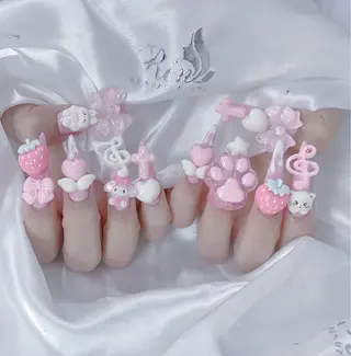 ネイル Rin Nail 新大久保店のネイルデザイン