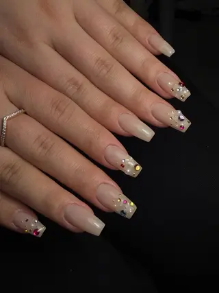 ネイル SoLuna Hikariのネイルデザイン