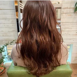 ロング カラー Log.hair所属・小坂 愛美のヘアスタイル