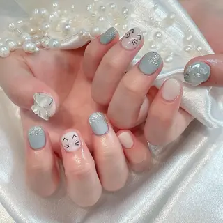 ネイル RAFFINE 月🦋🩵のネイルデザイン