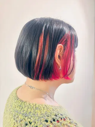ショート カラー 古川 琴美のヘアスタイル