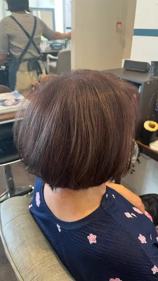 カラー 比嘉 マリンのヘアスタイル