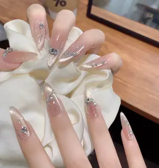 ネイル u1salon所属・ゆい ユイのネイルデザイン