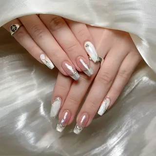 ネイル Maggie Nail🦩のネイルデザイン