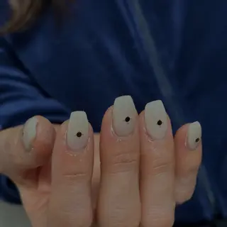 ネイル 爪塗屋 さんのネイルデザイン