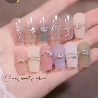 ネイル SAKURA 🍒のネイルデザイン