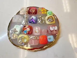 ネイル クイーンズネイル銀座所属・Queeens nailのネイルデザイン