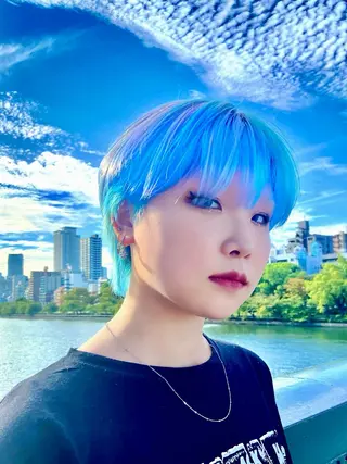 ショート カラー KOKOMO所属・Mizogami Yuriのヘアスタイル