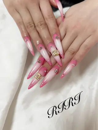ネイル riri オーナーのネイルデザイン