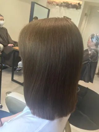 ミディアム ボブ/インナーカラー /眉毛/Miyuのヘアスタイル