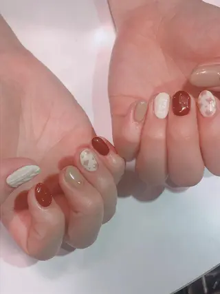 ネイル ネイルサロン トゥルースのネイルデザイン