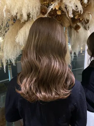 セミロング 透明感カラー/韓国 ヘア🩶yuri🩵のヘアスタイル