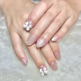 ネイル 福井 志穂のネイルデザイン