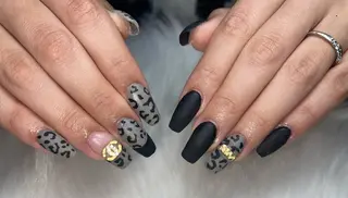 セミロング forR's AIKAのネイルデザイン