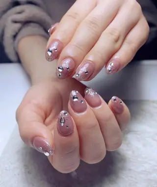 ネイル Ui_Amor (パラジェル)のネイルデザイン