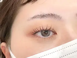 マツエク・マツパ Fiara 京都七条高倉店所属・Flara 京都七条高倉店のマツエク・マツパデザイン