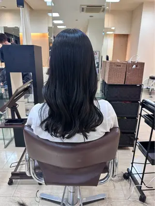 ロング 東田 篤希のヘアスタイル