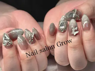 ネイル 認定講師／歴20年 パラジェル　Growのネイルデザイン