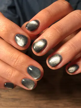 ネイル asumi's nice  nails所属・小西 明日美のネイルデザイン