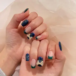 ネイル 黒葛原 めぐみのネイルデザイン