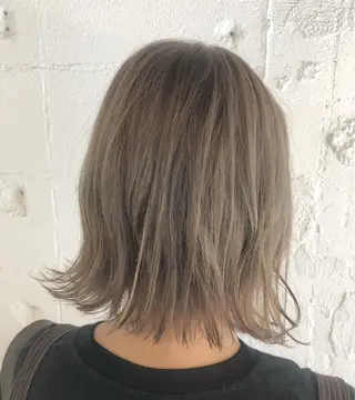 ミディアム 透明感・艶カラー/ 坂田友梨奈のヘアスタイル