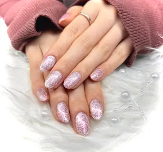 ショート GG houseのネイルデザイン