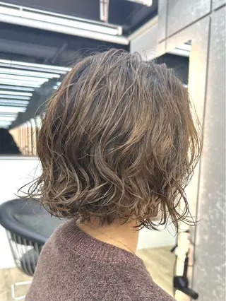 ショート カラー パーマ 髪質改善✨縮毛矯正 ショートボブ/ともきのヘアスタイル