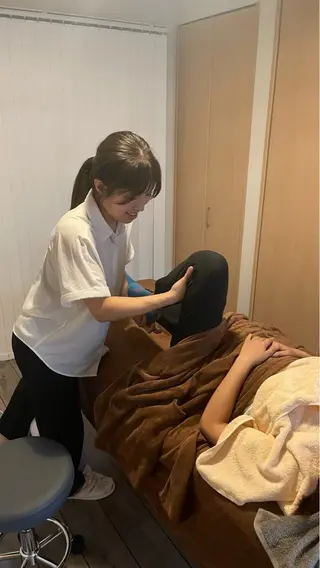 AZUMA YUKAのエステ・リラクイメージ