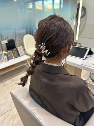 セミロング ヘアアレンジ はるか/ブリーチカラ ー/ヘアアレンジ🤍のヘアスタイル