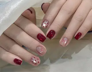 ネイル バ ヤリカクのネイルデザイン