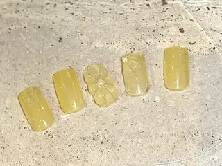 ネイル 秋山 香穂のネイルデザイン