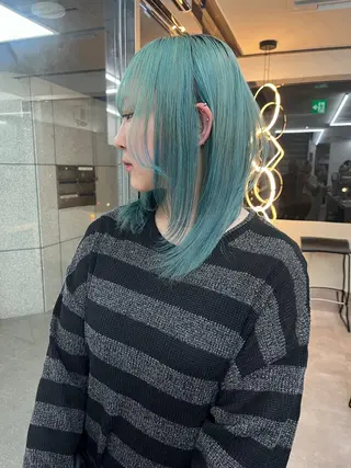 ミディアム カラー LAKING所属・LAKING 🐣chihiroのヘアスタイル