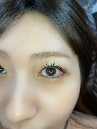 マツエク・マツパ JERICHO HAIR所属・河野 由佳の眉毛・アイブロウイメージ