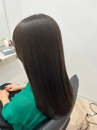 ミディアム 艶カラー推し！ なかはらあかりのヘアスタイル