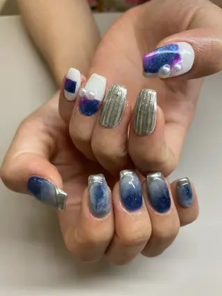 ネイル Hisaka Mikiのネイルデザイン