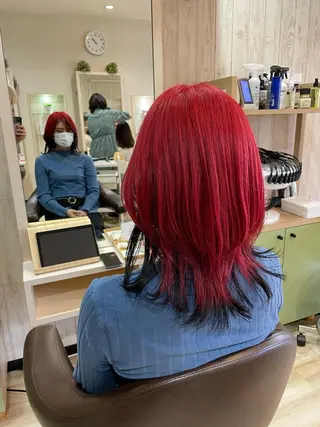 ミディアム カラー 🌈派手髪ハイトーン 🌈鈴木亮太🌈のヘアスタイル