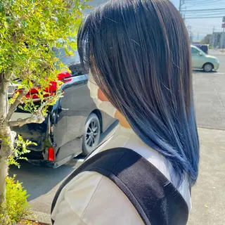セミロング カラー アオトソラ いしざかのヘアスタイル