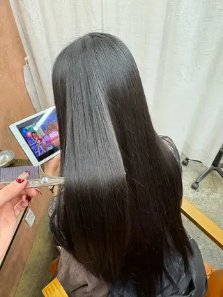 ロング Retsu /UniQのヘアスタイル