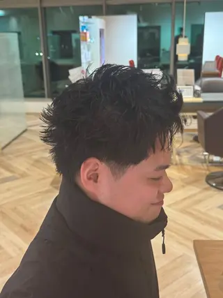 ショート メンズ メンズ特化/ センターパート/八谷のヘアスタイル