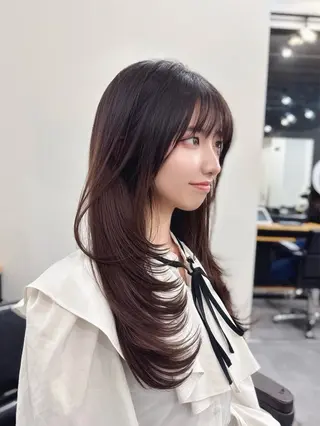 ロング kiti SAKAE所属・福間克徳/顔まわり /レイヤーカットのヘアスタイル