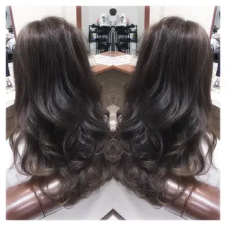 セミロング ロング カラー biscohair 髪にドラマを。のヘアスタイル