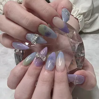 ネイル nailsalon glow sayaのネイルデザイン