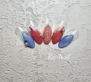 ネイル Ra: Nail所属・Ra: Nail   라: 네일のネイルデザイン