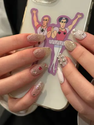 ネイル A. Hashimotoのネイルデザイン