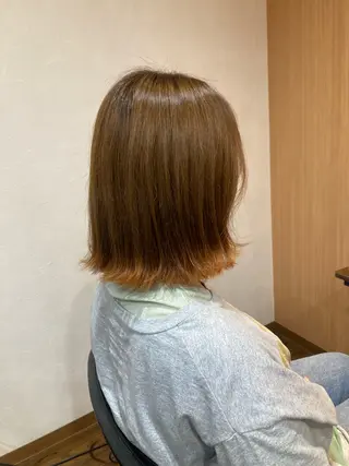 セミロング MOLLASALON 浅香山店所属・髪質改善カラー 縮毛矯正🤍辻桃加のヘアスタイル