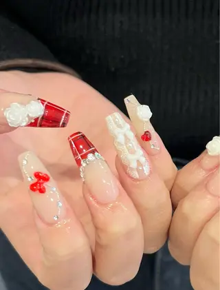 ネイル nail &eye    ADDICT OHORI所属・addict 練習中のネイルデザイン
