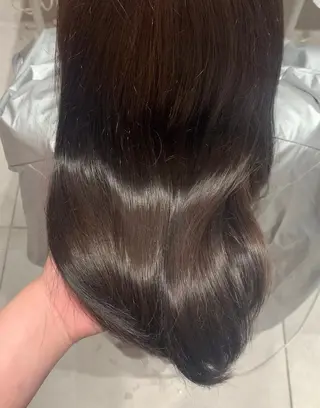 ミディアム カラー ヘアアレンジ 内田 志乃のヘアスタイル